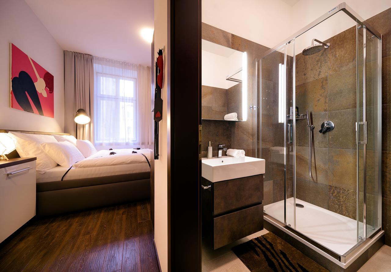 Fifty Shades Of Gray Studio, City Center ฮราเดตสคราโลเว ภายนอก รูปภาพ